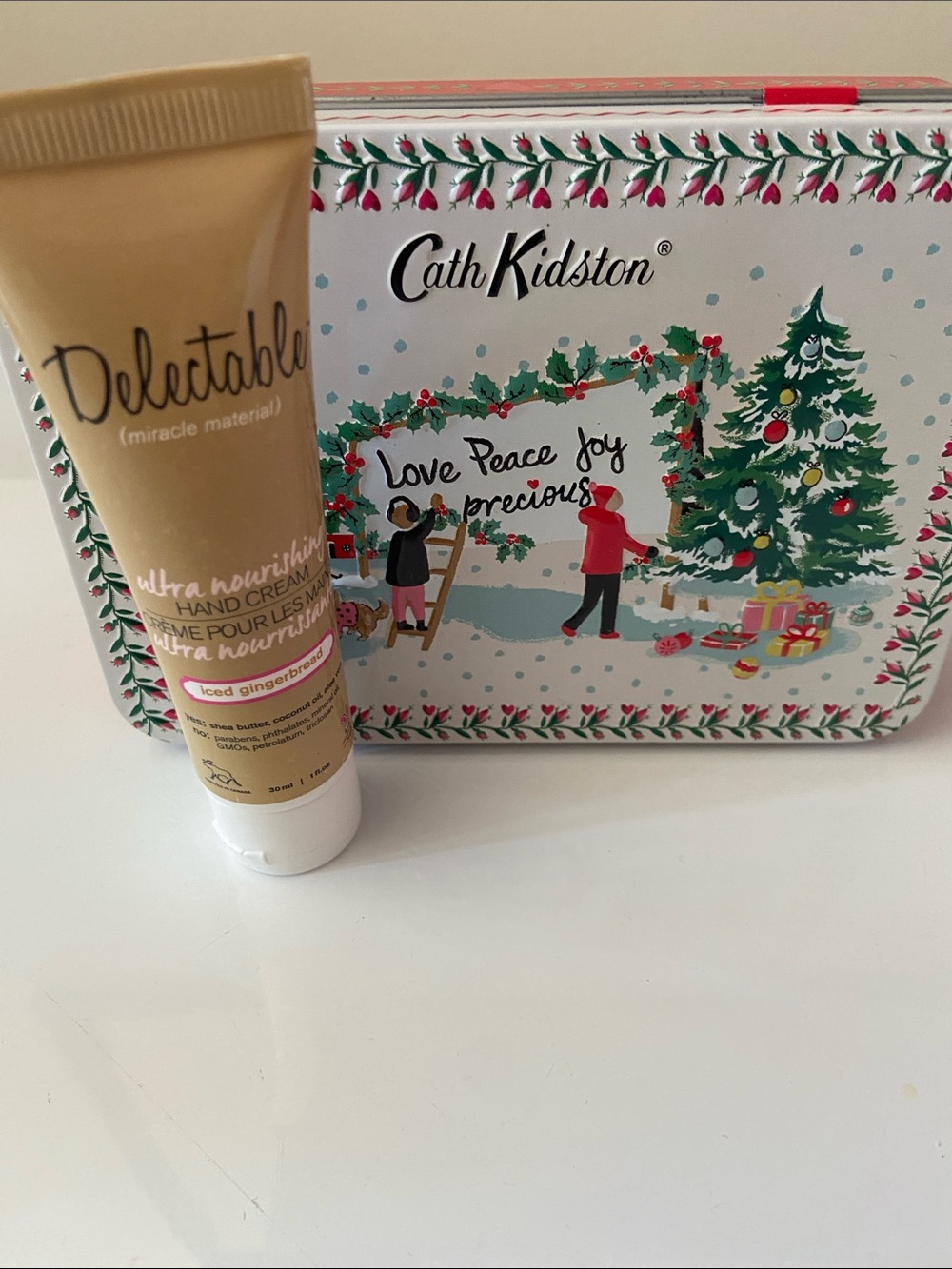 🆕 Delectable Ultra Nourishing Hand Cream - Iced Gingerbread 30ml